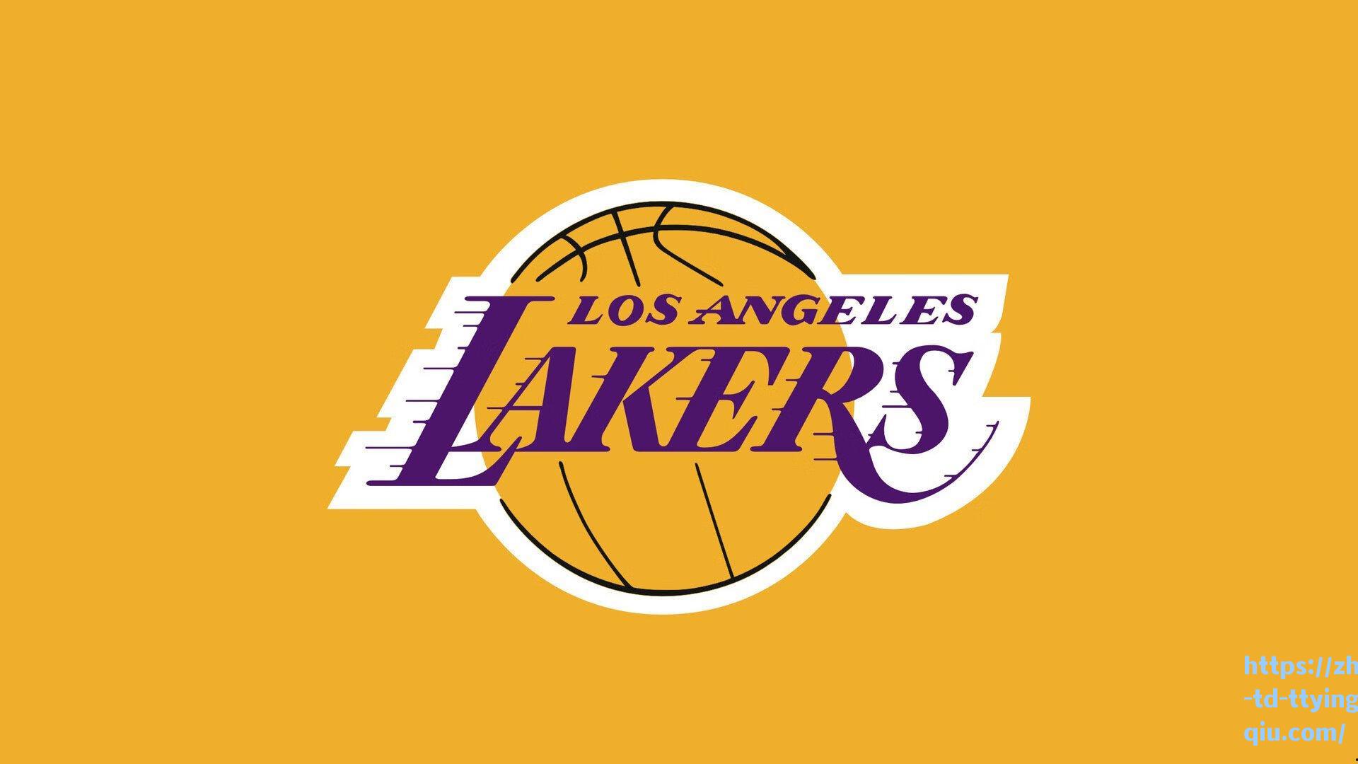 足球世界同悲！梅西深情悼念贝肯鲍尔，传奇永存，安息吧，凯撒